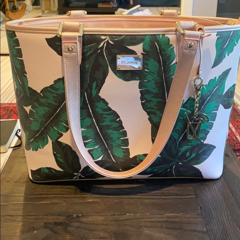 St John bag